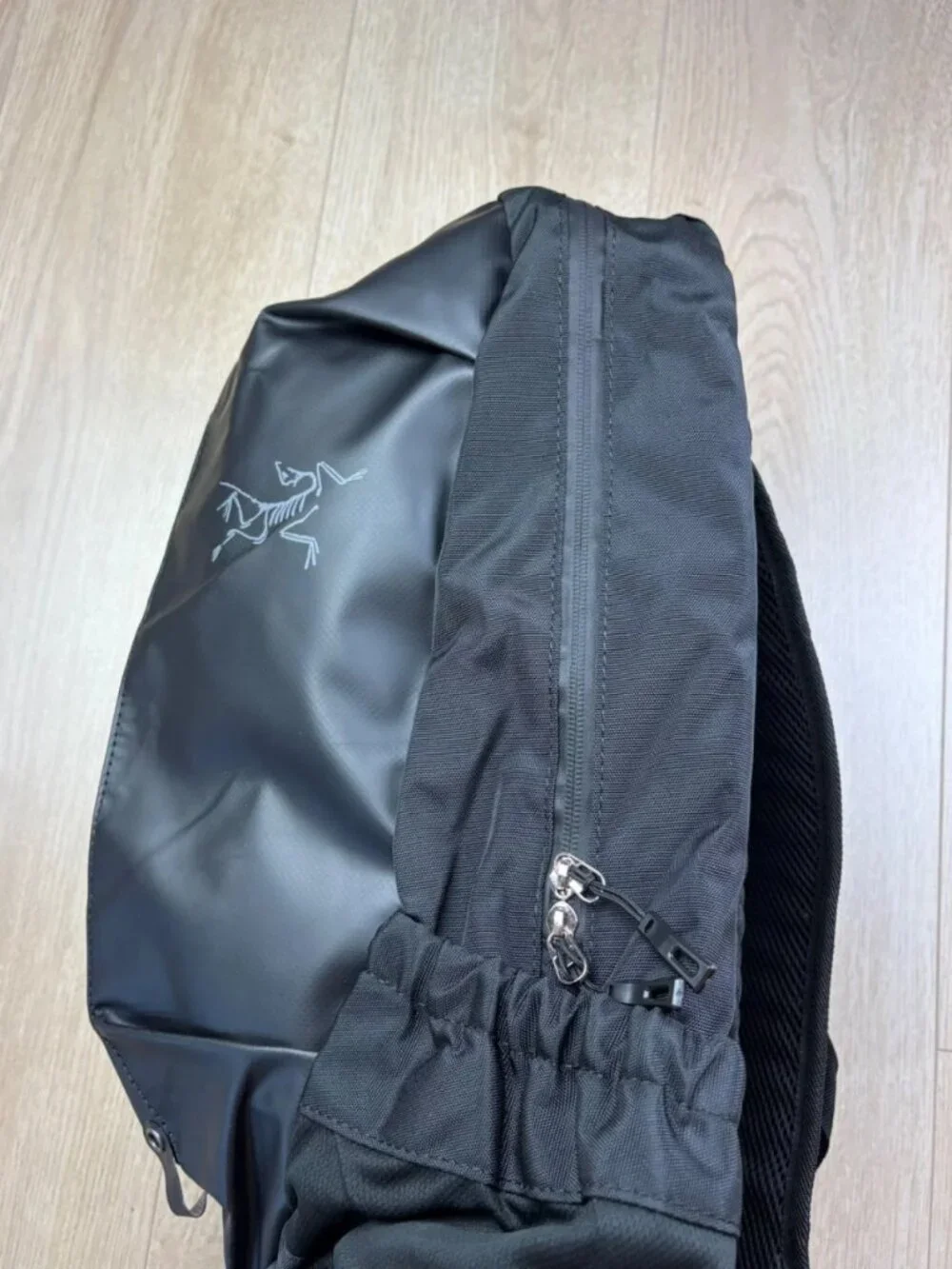 Arc'teryx Arro 22 GORE-TEX Backpack Black